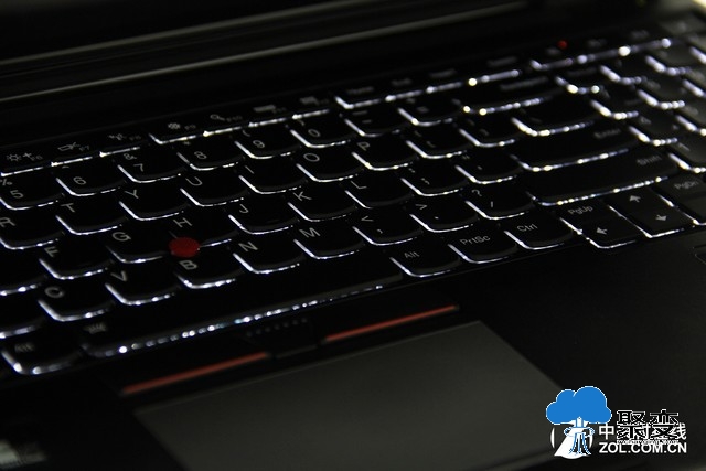搭载志强E3 评移动工作站ThinkPad P50