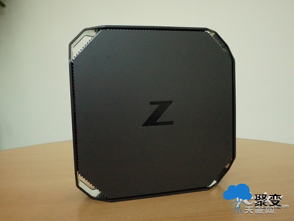 摆脱繁重塔式结构 HP Z2 mini工作站评测